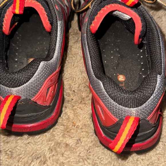 Merrell   Capra Unifly GTX trail hiking Shoes Mens 11 gray/red Athletic Shoes - Picture 5 of 9